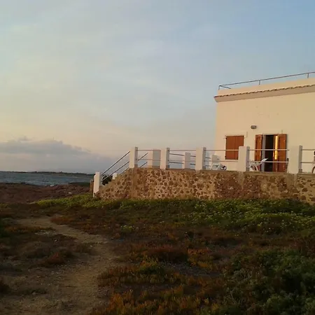 Tonnara Larco Villa