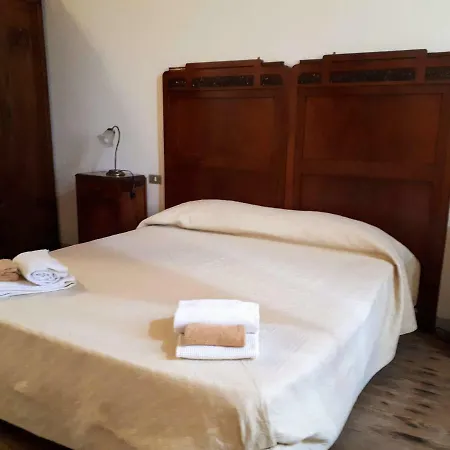 Villa Tonnara Larco *
