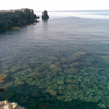 Villa Tonnara Larco